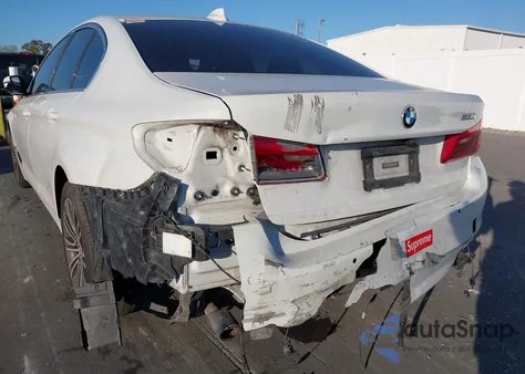 2019 BMW 530I z USA, uszkodzony, nr VIN WBAJA5C55KBX87716